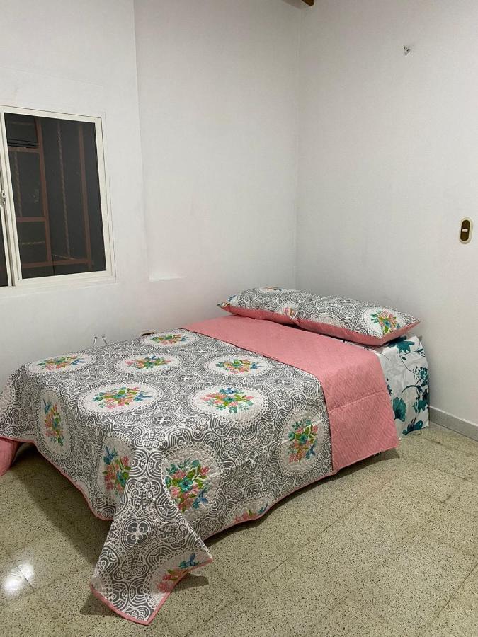 Hostel Kumho Alojamiento Medellín Eksteriør billede