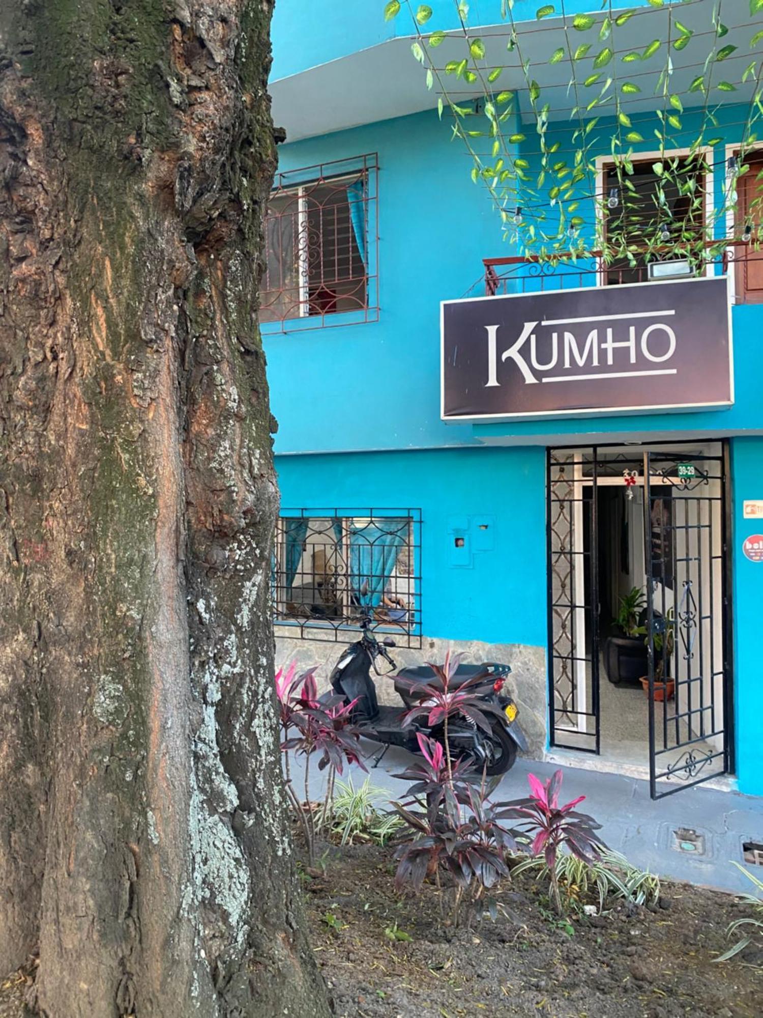 Hostel Kumho Alojamiento Medellín Eksteriør billede