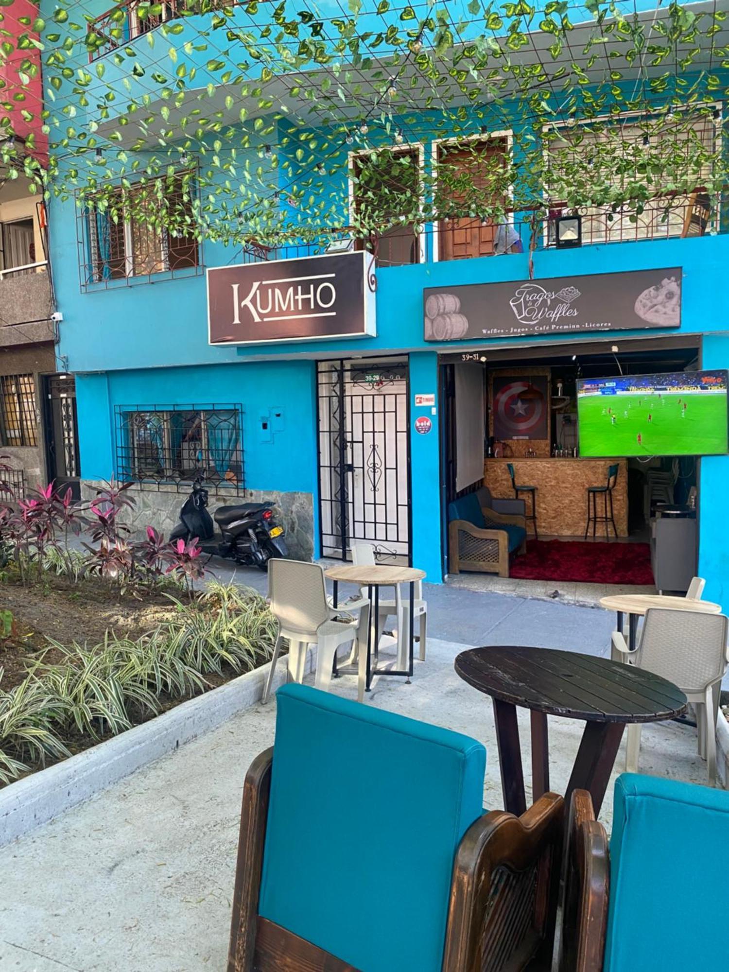Hostel Kumho Alojamiento Medellín Eksteriør billede
